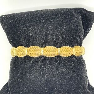 Crown Trifari Signed Vintage Gold Tone Mesh Polished Gold Tone Bracelet 7"